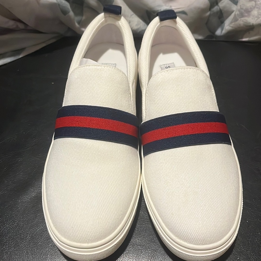 Steve Madden canvas shoes
